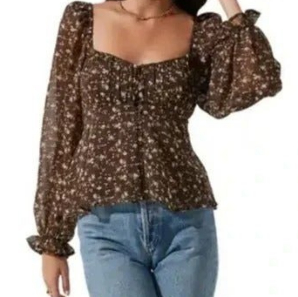 New ASTR floral top.